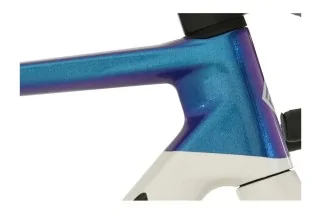 Megamo Pulse 15 2026: La Bici da Corsa Aero con Shimano 105 Di2 12v