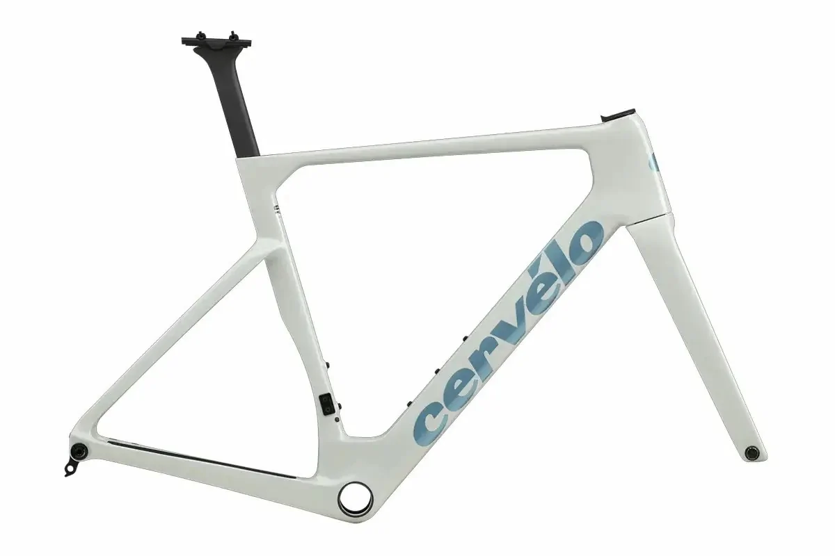 Cervélo Soloist: La Bici da Corsa Leggera e Aerodinamica per le Tue Gare