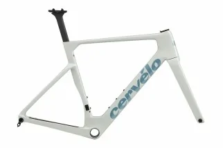 Cervélo Soloist: La Bici da Corsa Leggera e Aerodinamica per le Tue Gare