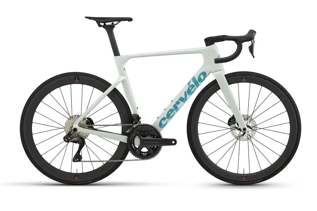 Cervélo Soloist: La Bici da Corsa Leggera e Aerodinamica per le Tue Gare